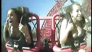 Vitko tatirano dekle močno zajebe v videu na prostem