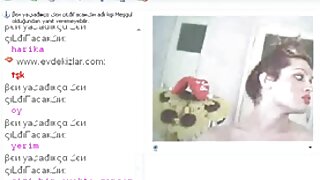 Dva prvokratnika BBC se zajebavata skupaj v četverici