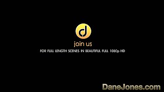 Rdečelaso podrejeno najstnico zajebe očim